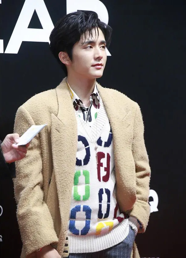 倪妮,宋茜,周冬雨,谭松韵,三十而已,李沁,李易峰,张艺兴,邓伦