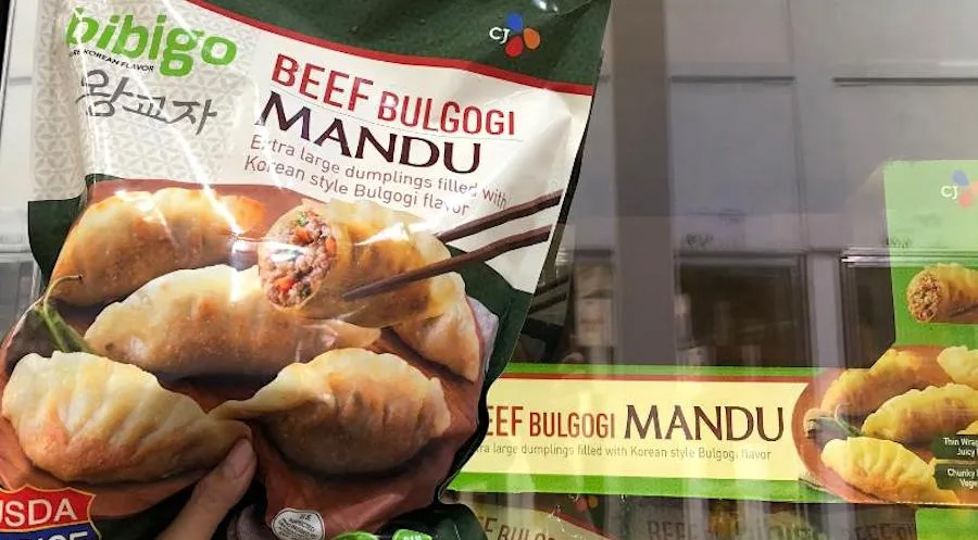 Costco打疫苗,西班牙火腿,压缩储备粮,Costco猪肉脯,西柚杯,冰糖燕窝,麻薯红豆冰淇淋,鲜虾云吞面,Bibigo的饺子,蟹球丸子,牛肉馅饼,冷冻虾,鲜鸡蛋,牛肉片,PartyWings,冷冻蓝莓