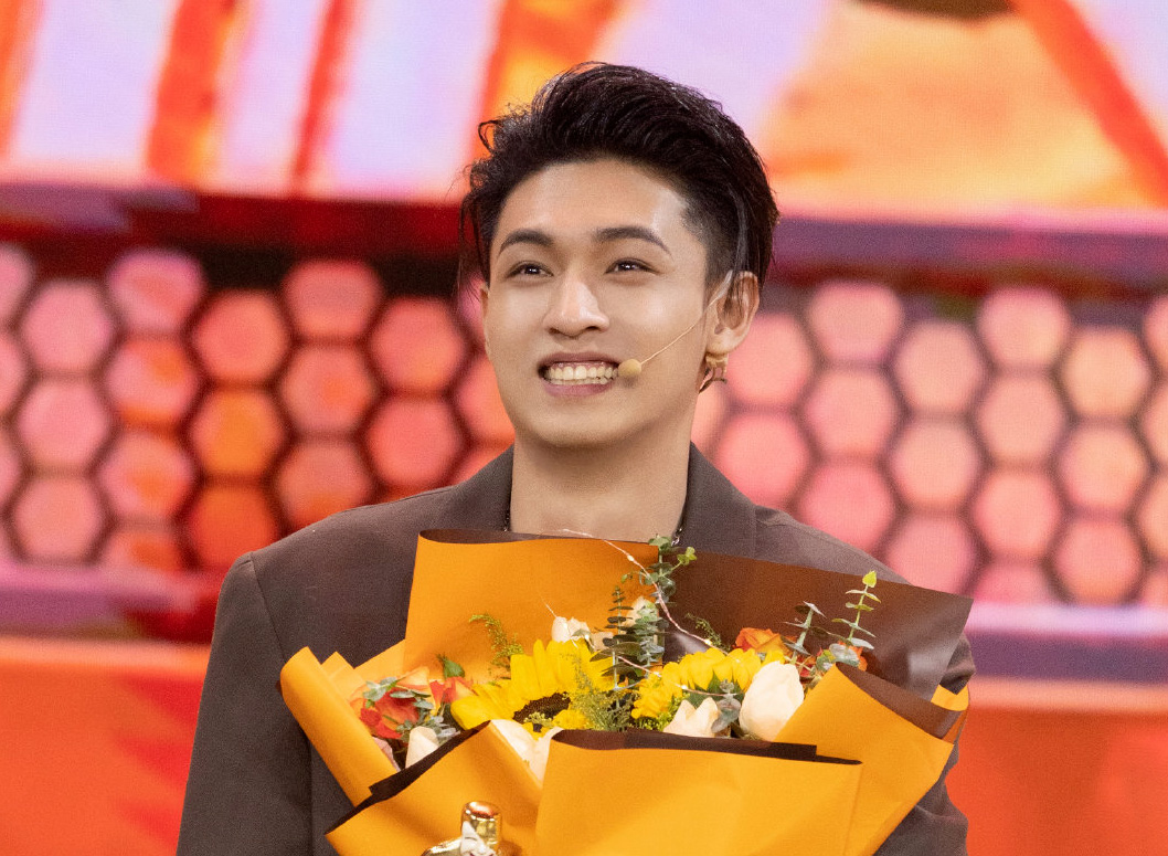 吐槽大会,阎鹤祥,郭麒麟,万里走单骑,赘婿,德云斗笑社,极限挑战,小岳岳,烧饼,三哥,孟鹤堂,九字科,秦霄贤,郭德纲,老郭有新番