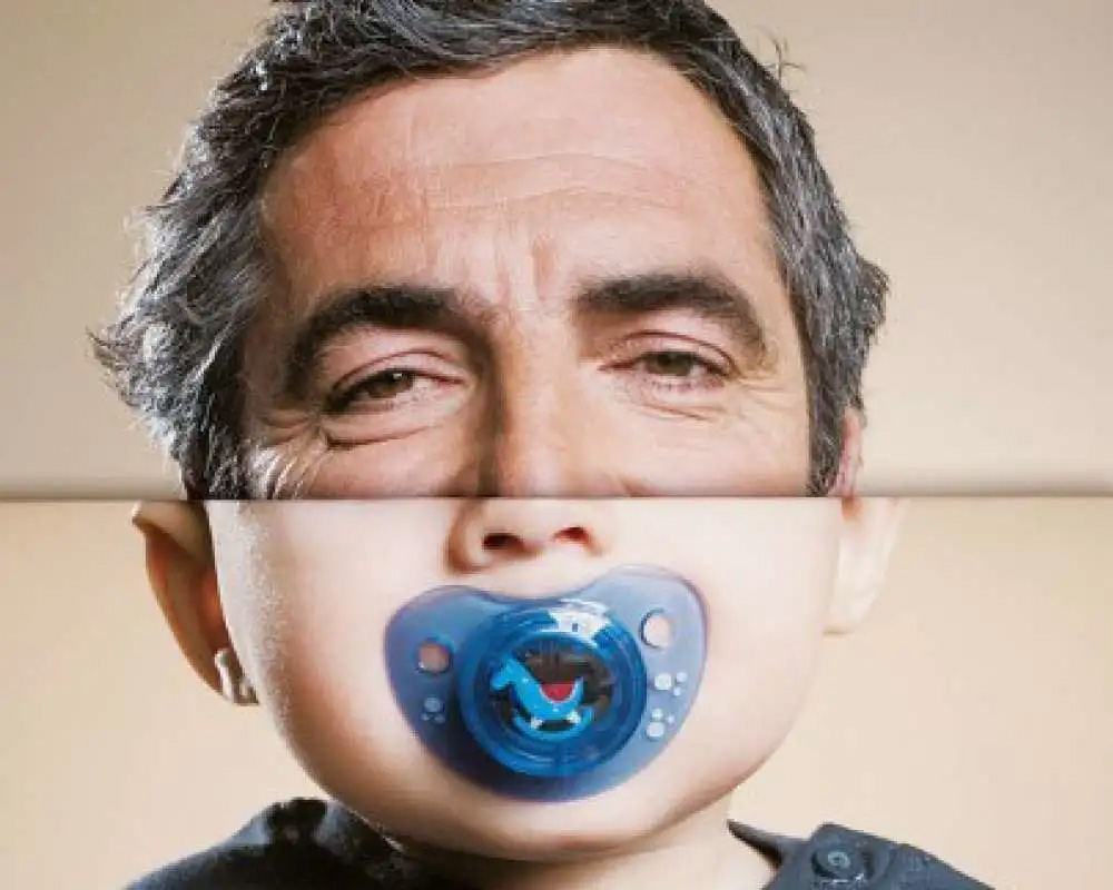 Delta毒株,高温,啃老族,公寓坍塌,新疆棉