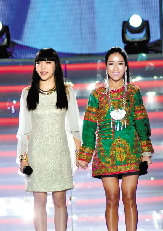 汪峰,中国好声音,那英,李荣浩,李克勤