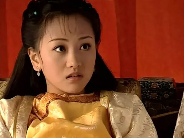 于正新剧,当家主母电视剧,蒋勤勤,杨蓉,惠英红,大龄女星翻红,于正家宅大戏,正房小三电视剧,黄奕,王艳,欧阳娜娜妹妹,刑侦日记惠英红,玉楼春杨蓉,乔家大院蒋勤勤